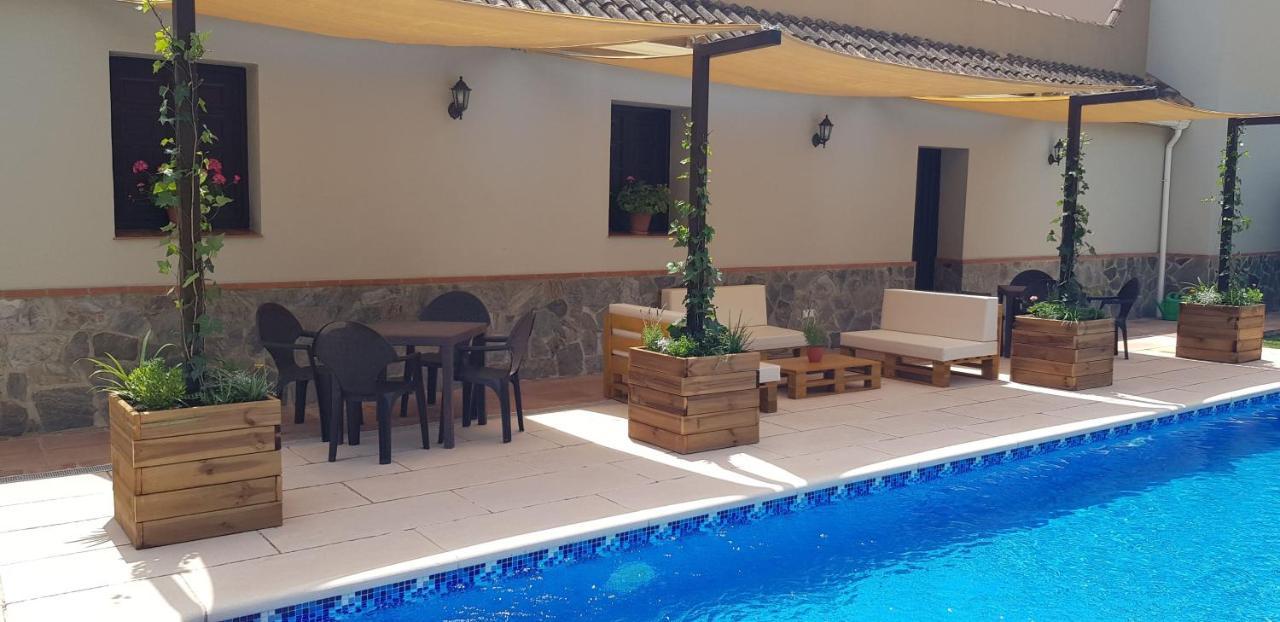 Casitas Cueva Del Gato Villa เบเนาจ์อัน ภายนอก รูปภาพ